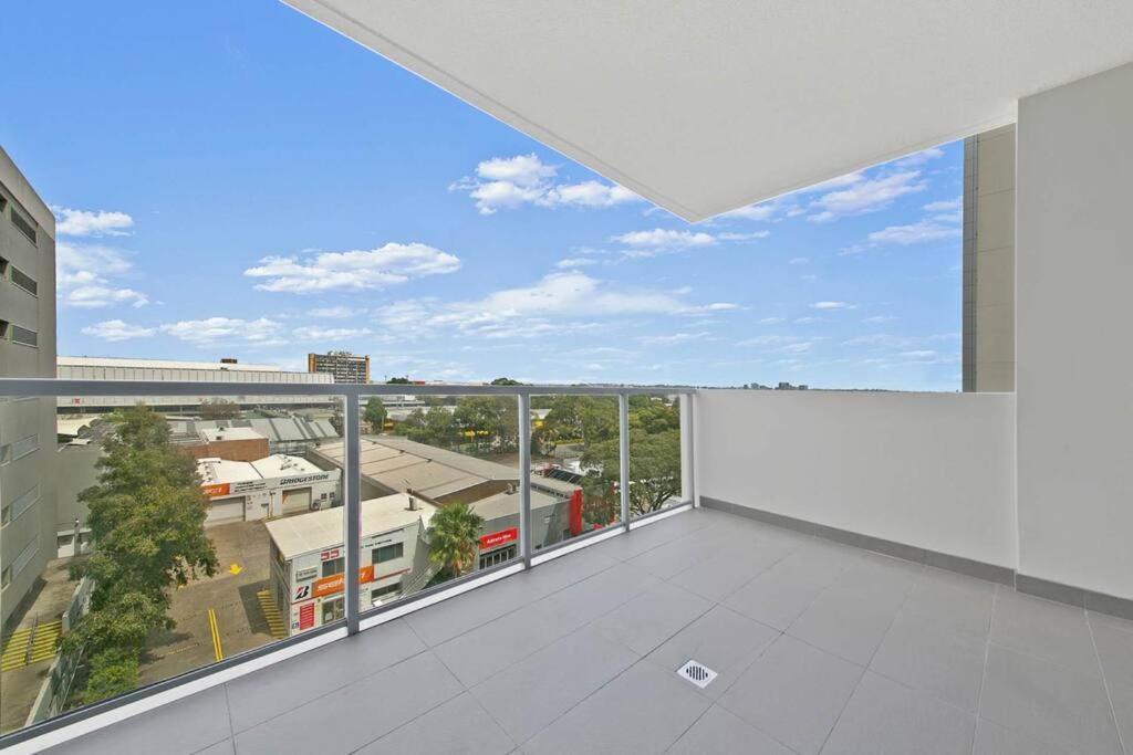 Aircabin｜Mascot｜Spacious & Modern｜Walk To Station Sydney Kültér fotó